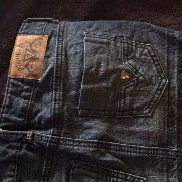 Guess Mini Skirt - Picture 4 of 4